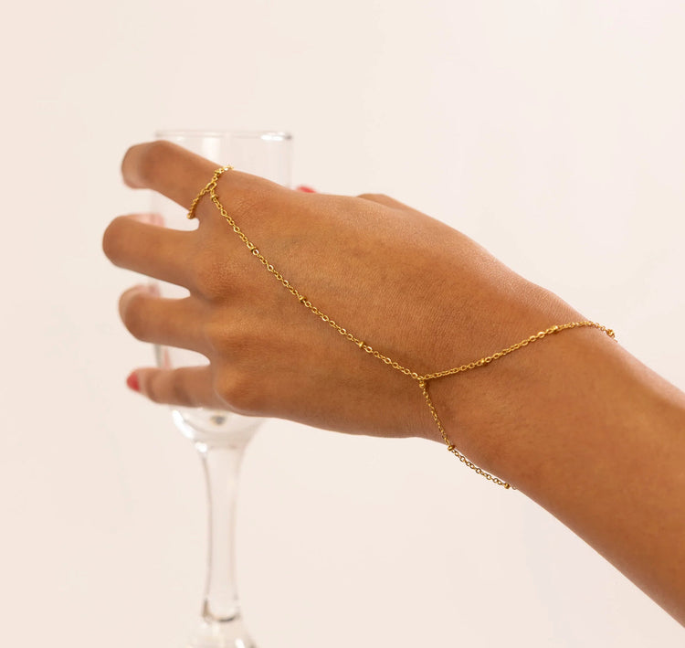 Hand Chains Simply Korena