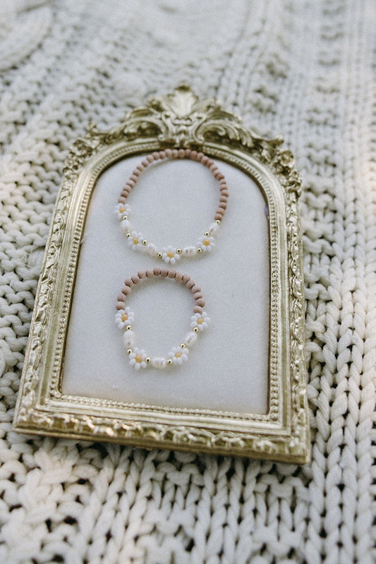 Pearl & Daisy Mommy and Me Bracelet Set Simply Korena