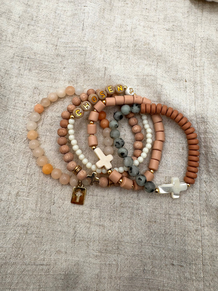 Everstead – Mixed Bead Pearl Cross Bracelet | Handmade Faith Jewelry Simply Korena