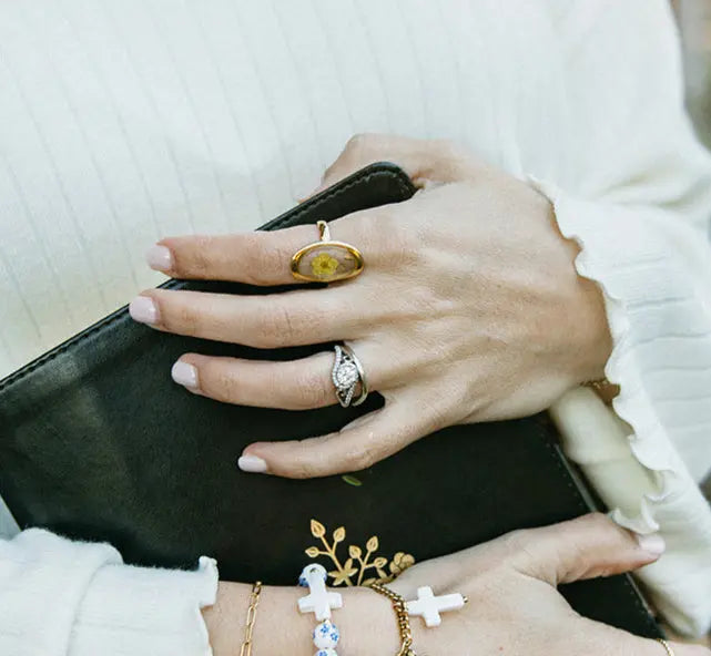 Wild Grace – Handmade Resin Flower Adjustable Ring Simply Korena