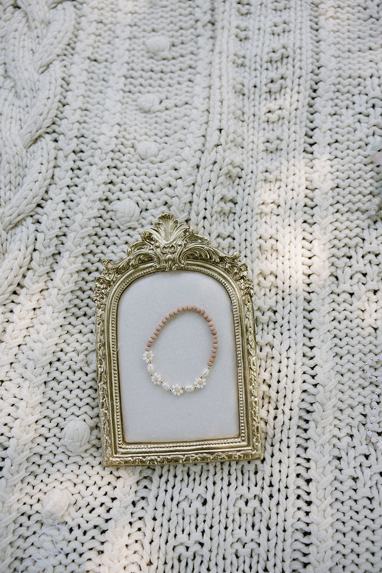 Pearl & Daisy Mommy and Me Bracelet Set Simply Korena