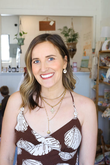 Lariat Pearl and Shell Necklace Simply Korena